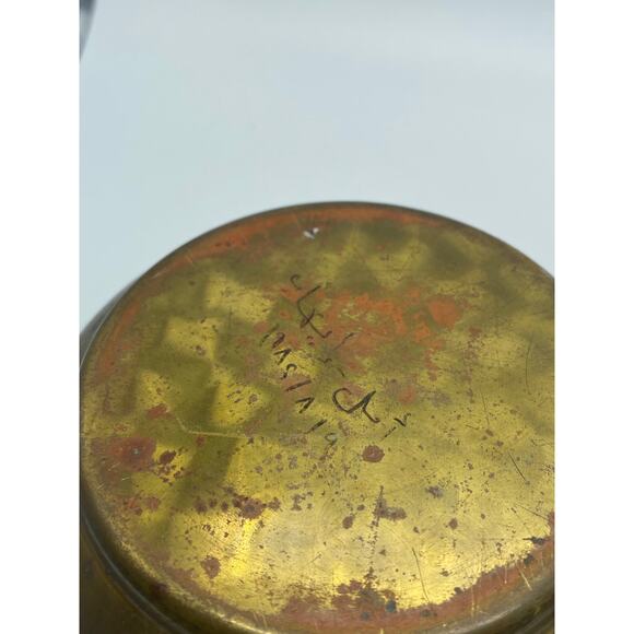 Antique Brass Round Powder Vanity Box Original Old Hand Crafted Engraved Painted - Picture 6 of 9